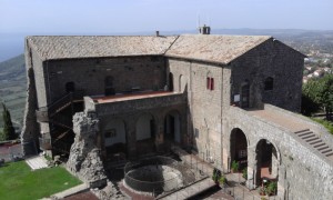 Манастир в монтефясконе на път към Флоренция