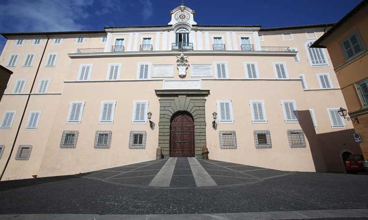 Кастел Гандолфо - папски дворец - Лацио - Экскурсии в Римские замки
