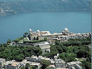 Римските замъци - Кастел Гандолфо - Езеро Албано - Екскурзия на български от Рим