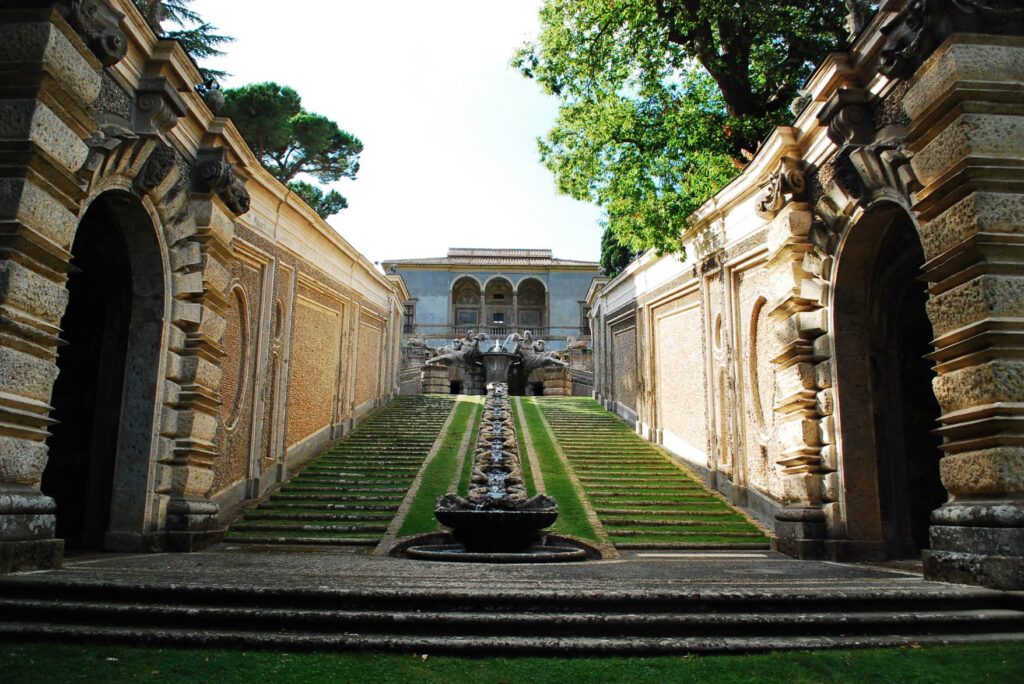 Gardens - Palazzo Farnese - Caprarola - Lazio car tours