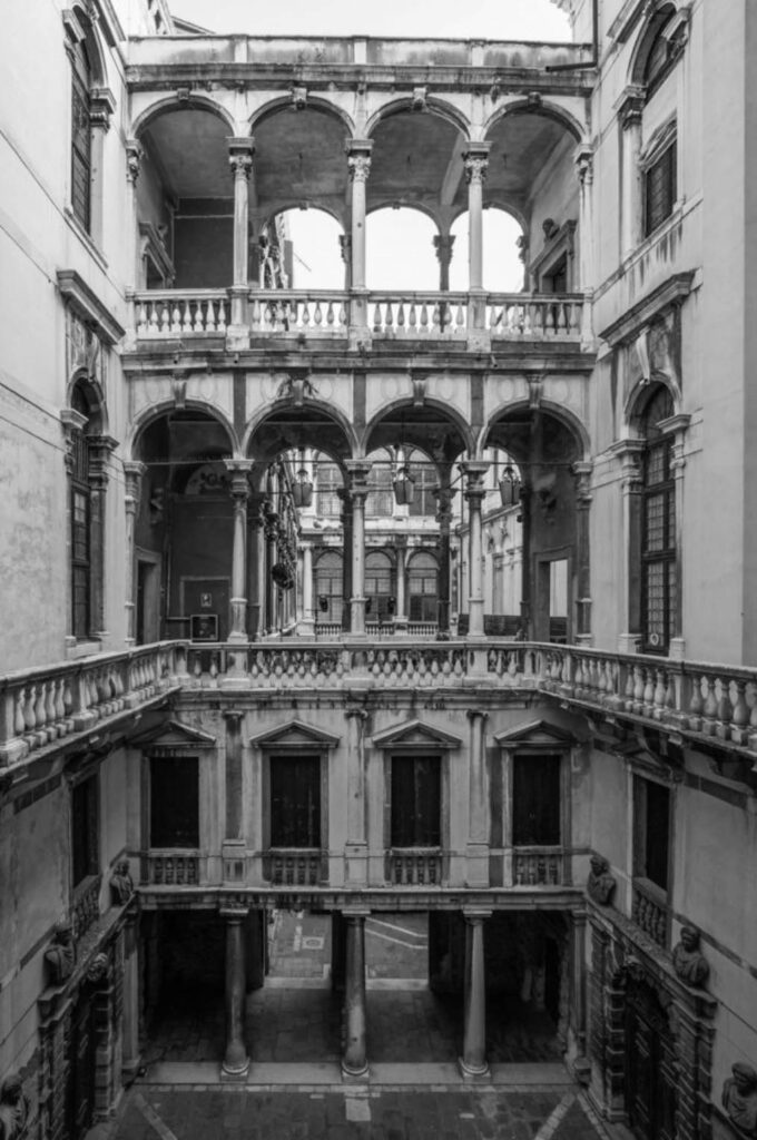 Консерватория музыки в Венеции - Палаццо Пизани - экскурсия по Венеции